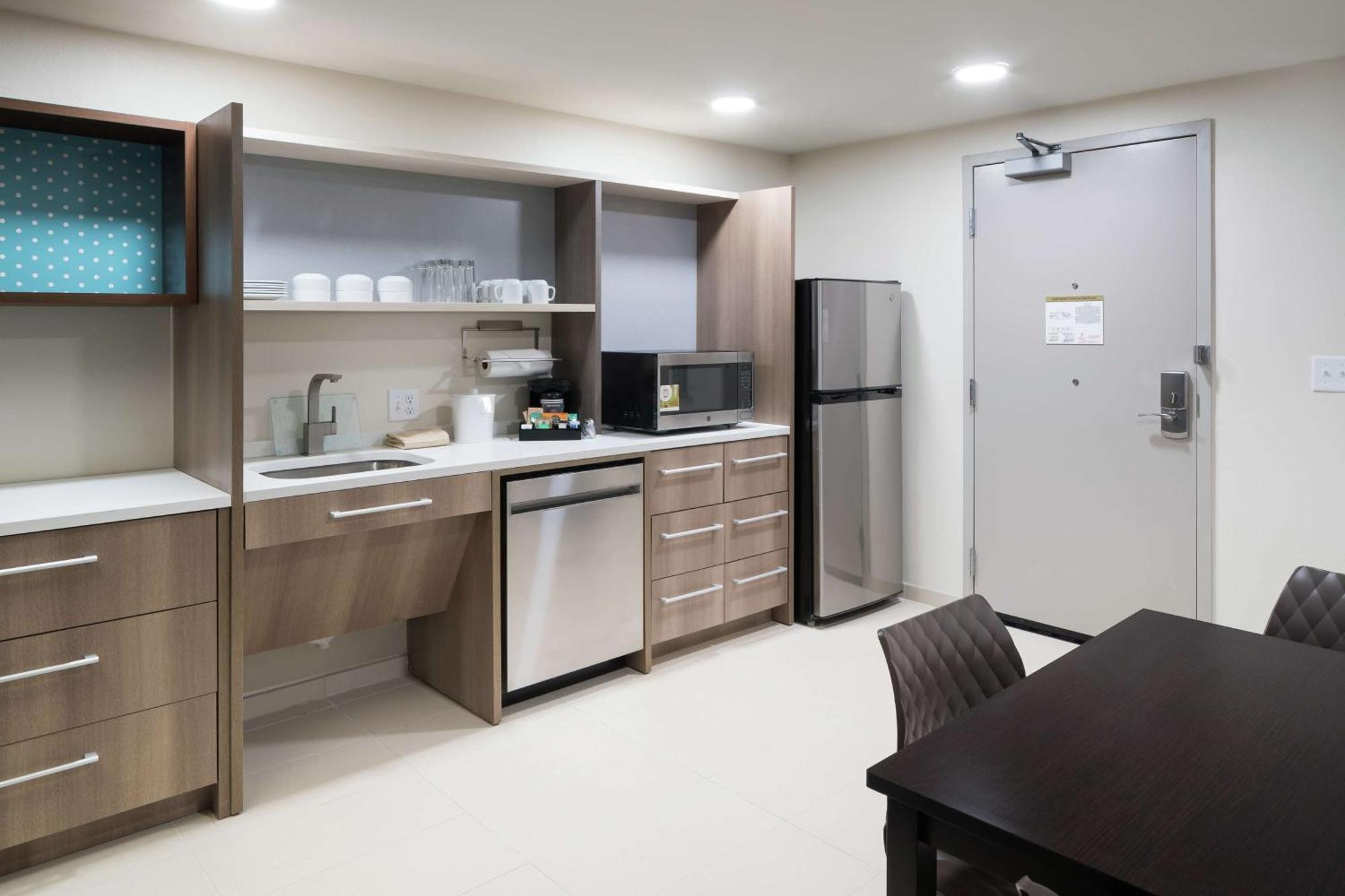 Home2 Suites By Hilton Jacksonville Airport Εξωτερικό φωτογραφία